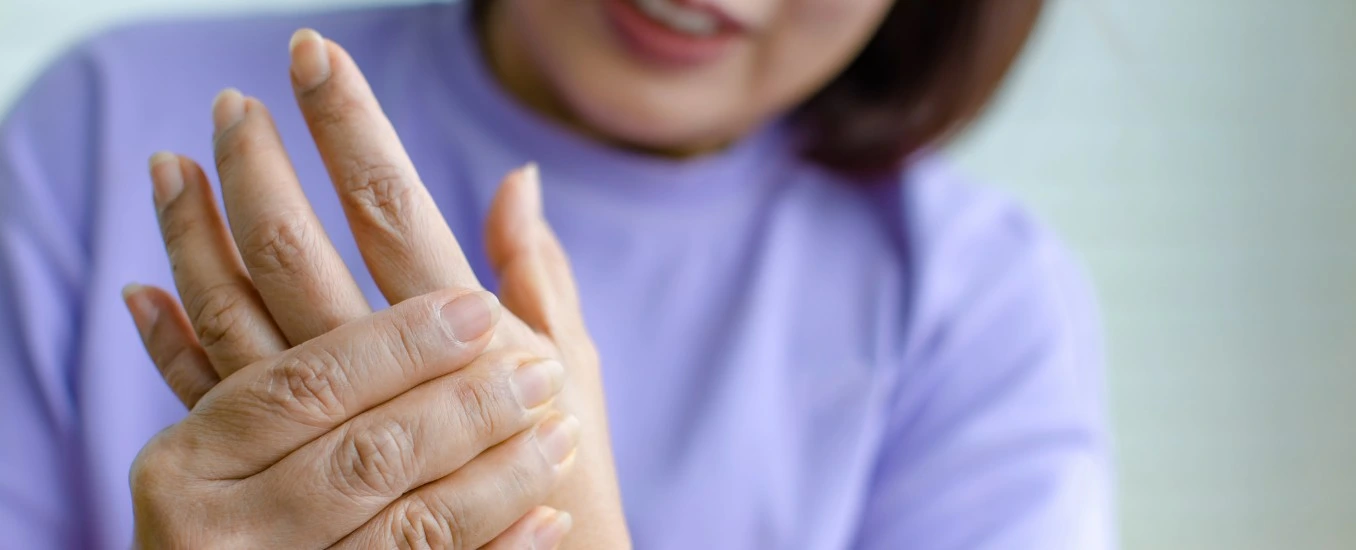 Alamin paano maagapan ang ngalay, manhid, at  tusok-tusok.